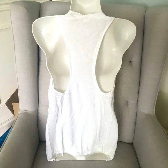 Club Monaco droop front tank - Picture 2 of 4